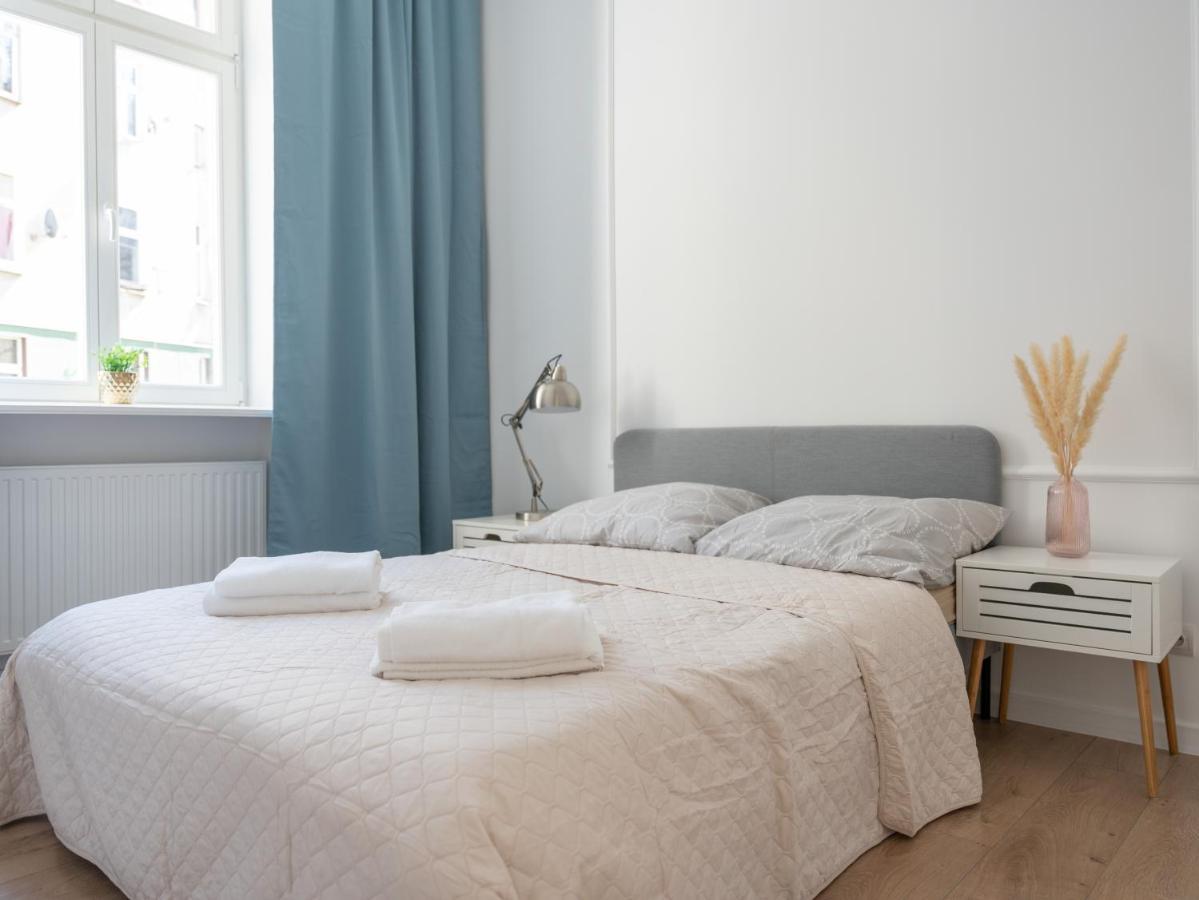 Zlote Apartamenty 6 Legnica Ngoại thất bức ảnh