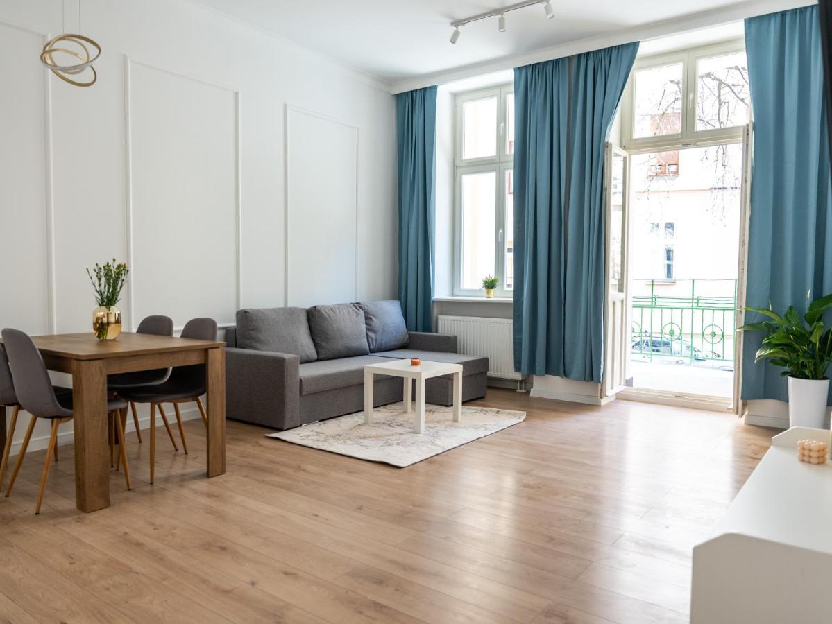 Zlote Apartamenty 6 Legnica Ngoại thất bức ảnh