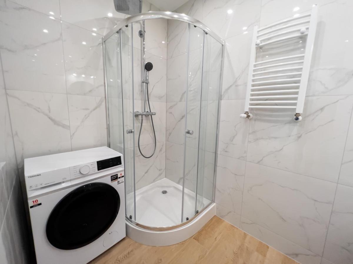 Zlote Apartamenty 6 Legnica Ngoại thất bức ảnh
